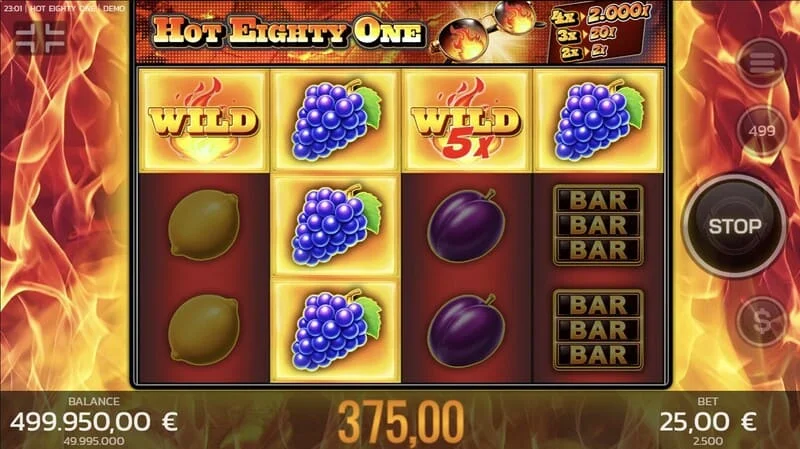 Hot Eighty One - pääsessio, rullat panoksen ja ohjauspaneelin kanssa